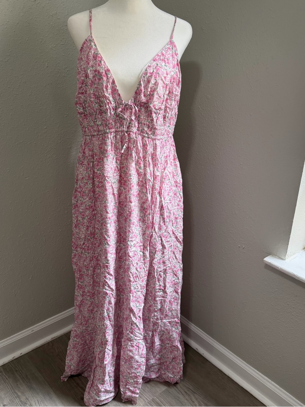 Aeropostale Pink Floral Tie-Front Maxi Dress